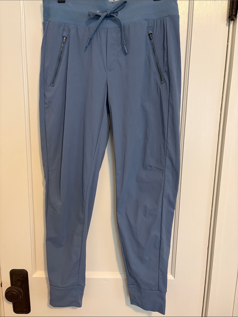 Athleta Women’s Sky Blue Trekkie North Joggers